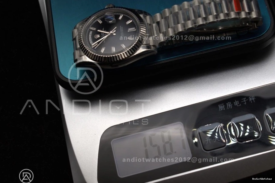 40 GSF Dial Weight DayDate on President A Crystal Black Bracelet Bright Gain 718 SS 0227